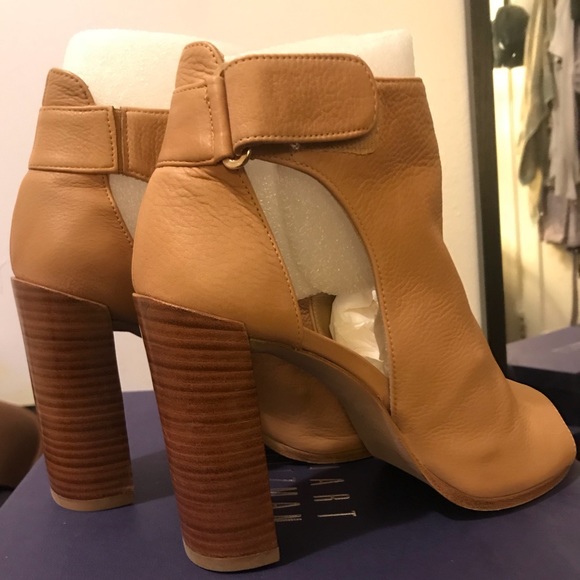 Stuart Weitzman Opendoor Bootie - Picture 4 of 8